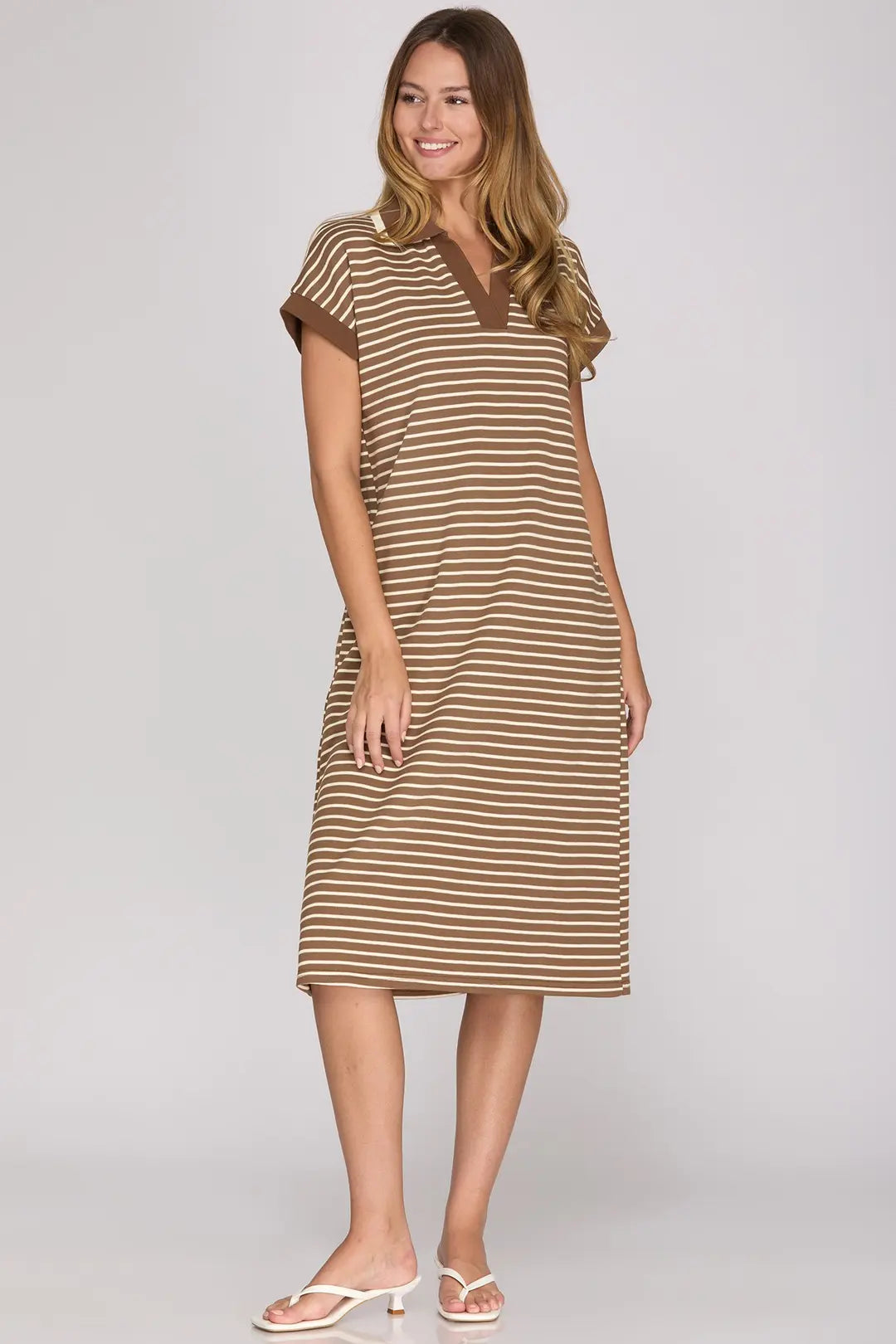 DROP SHORT SLEEVE KNIT STRIPED COLLARED MIDI DRESS WITH POCKETS