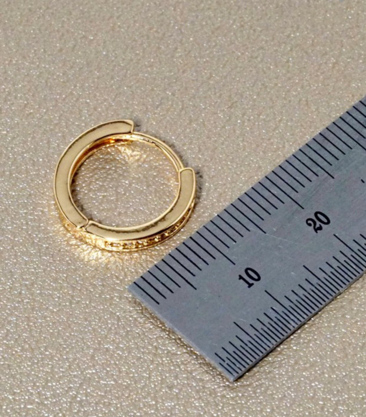 Cz Pave 9mm Huggie Hoop Earring