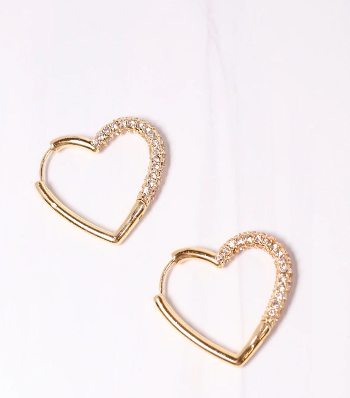 Omaar Cz Gold Heart Earring