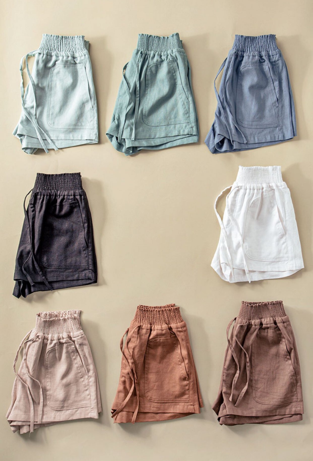 SMOCKED DRAWSTRING TIE SHORTS