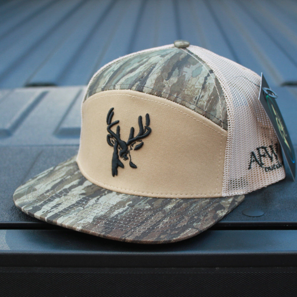 Realtree Legacy Camo 7 Panel Buck Logo Hat