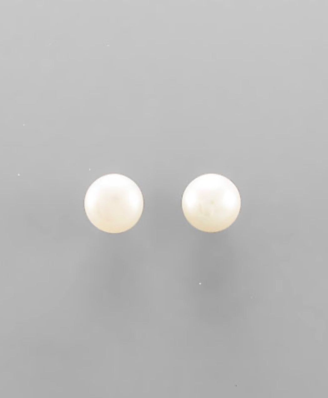 6mm Pearl Stud Earring