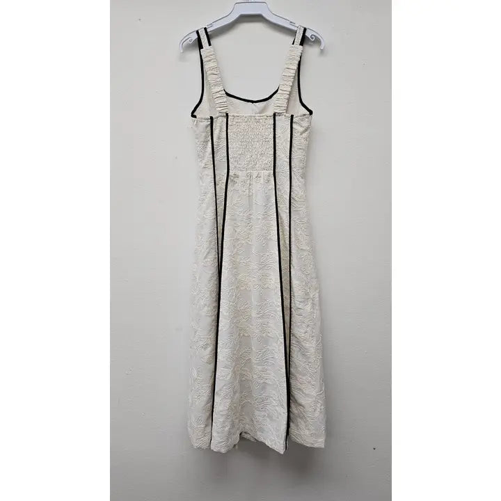 Embroidery Petal Dress