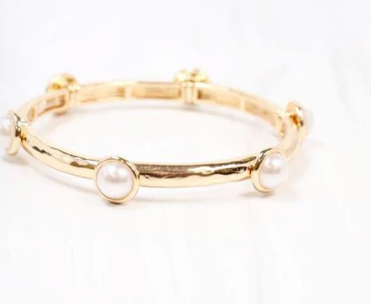 Mona Stretch Pearl Bracelet