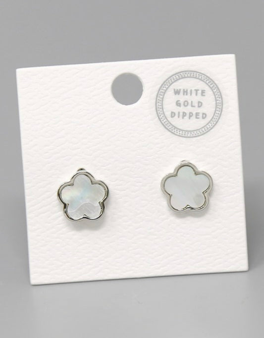 Flower Stud Earrings White