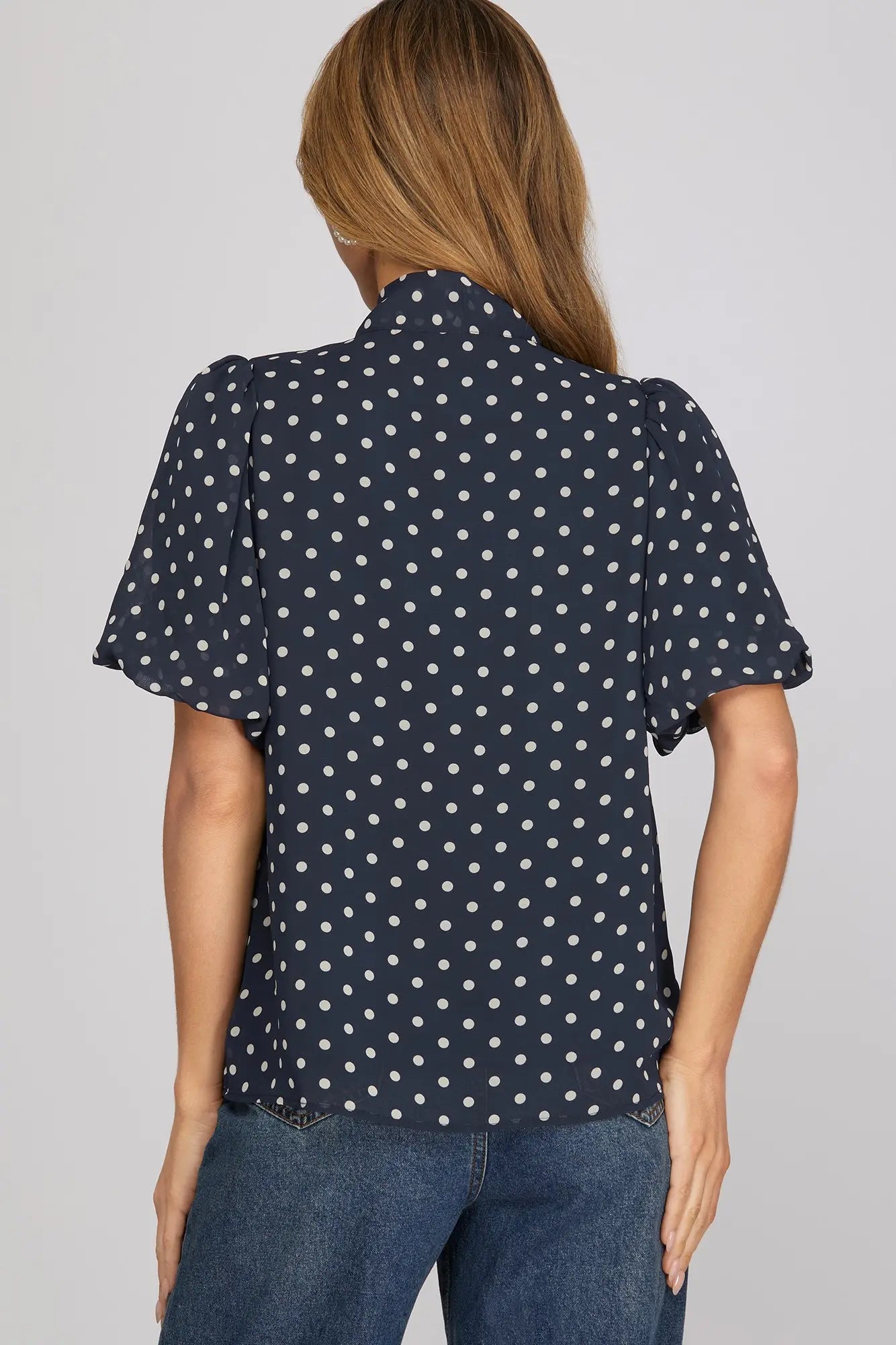 SHORT PUFF SLEEVE WOVEN POLKA DOT PRINT TOP WITH BOW