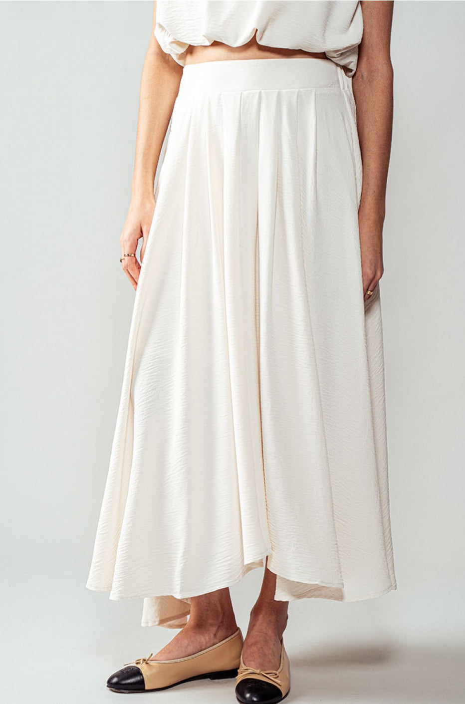 HIGH WAIST PLEATED MAXI SKIRT