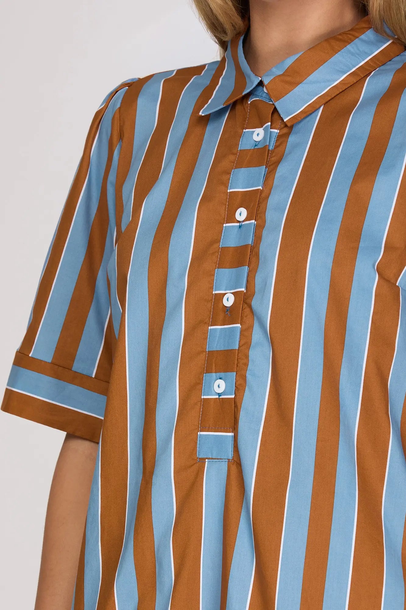SHORT SLEEVE STRIPED MINI DRESS WITH POCKETS