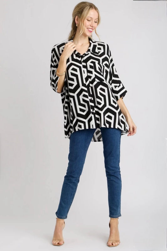 Black/White Geometric Top