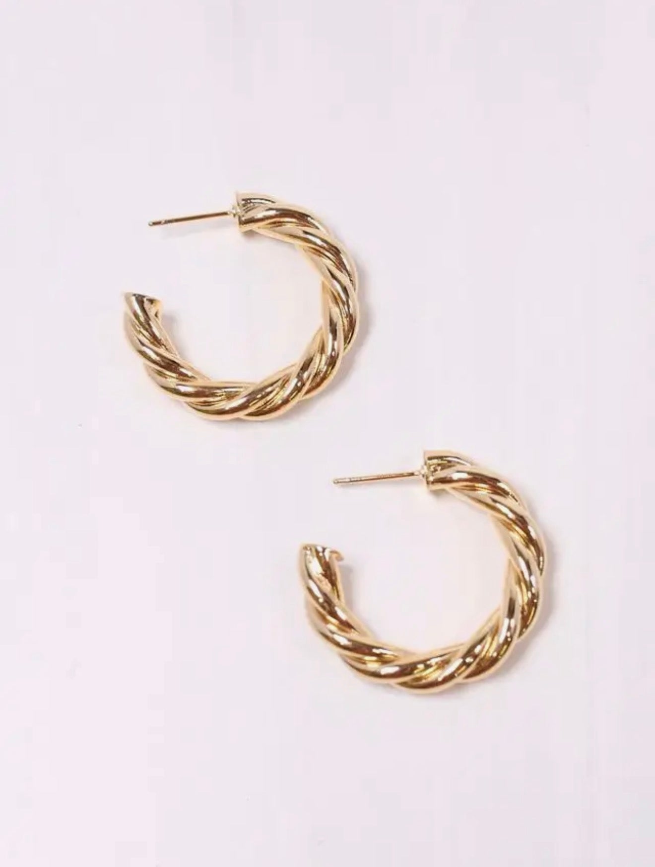 Joshamee Twisted Hoop Earring