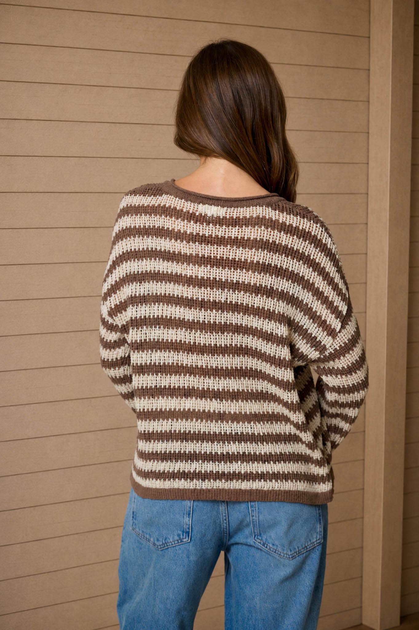 STRIPE RAW EDGE SPLIT NECK SWEATER