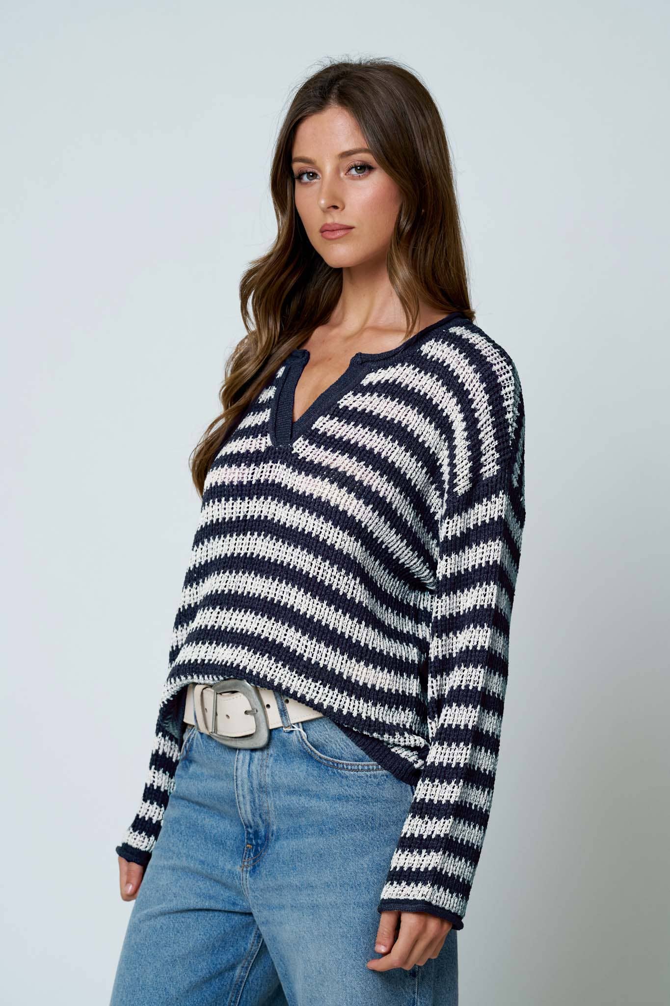STRIPE RAW EDGE SPLIT NECK SWEATER