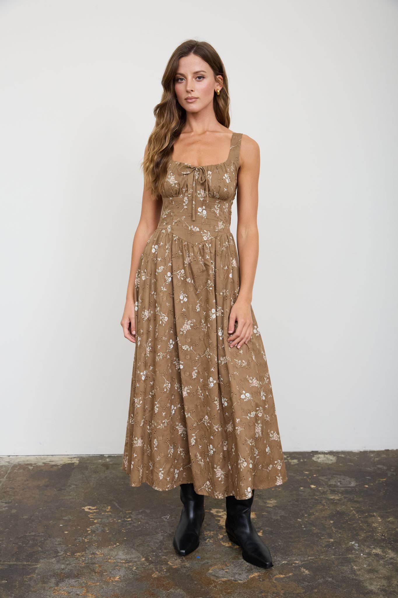 FLORAL EYELET TIE FRONT CORSET MIDI DRESS