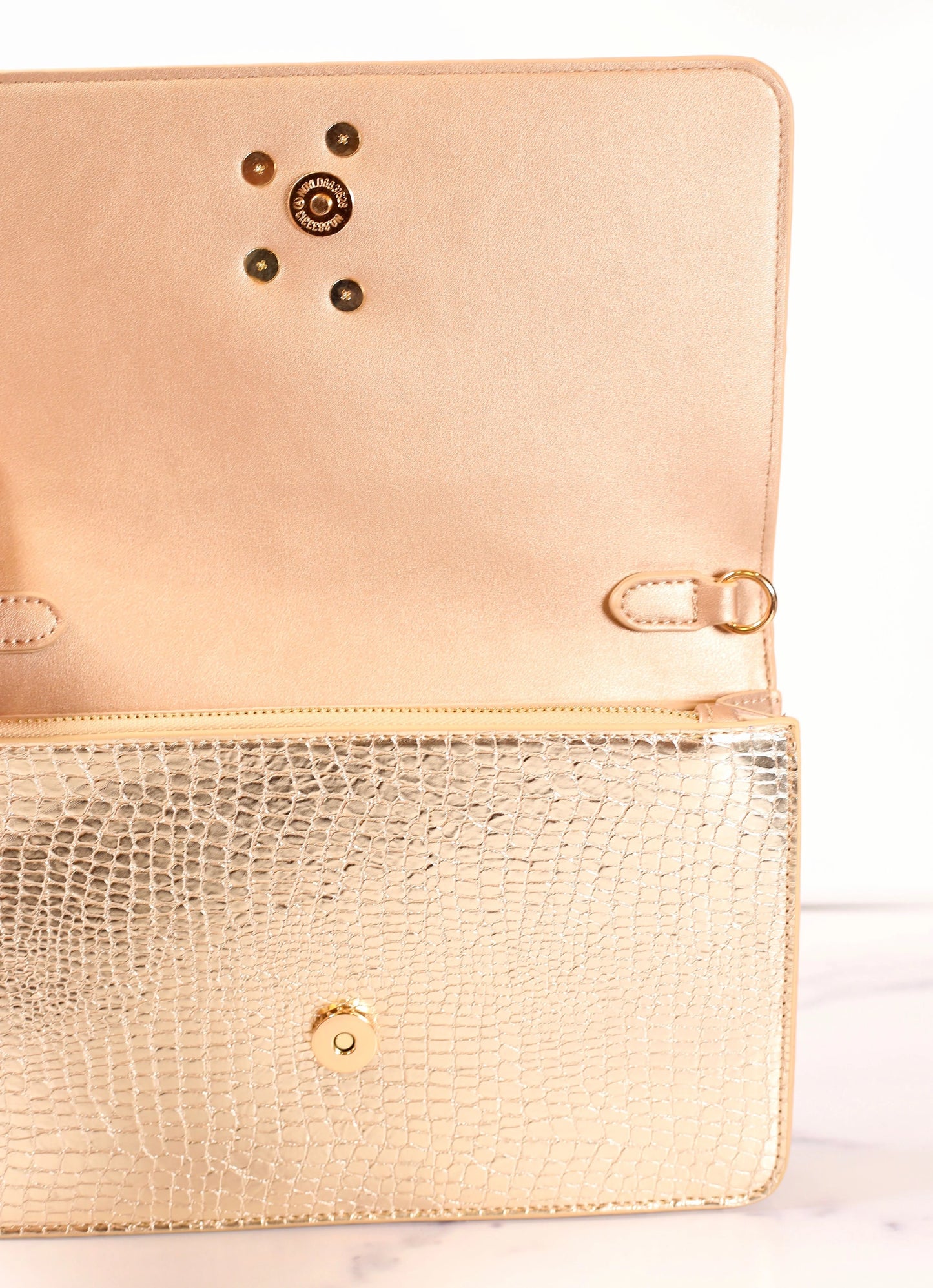 Bryn Gold Crossbody